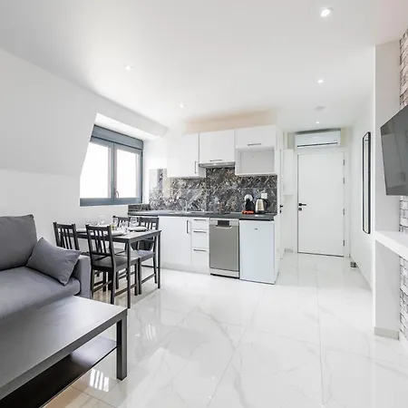 Moderne F2 Proche Orly, Paris * Paray-Vieille-Poste